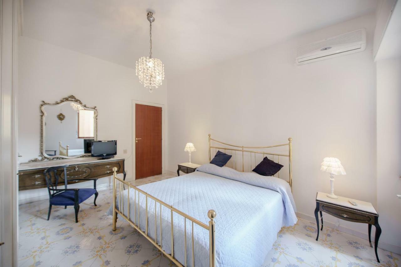 Aranci 77 Sorrento Leilighet Eksteriør bilde