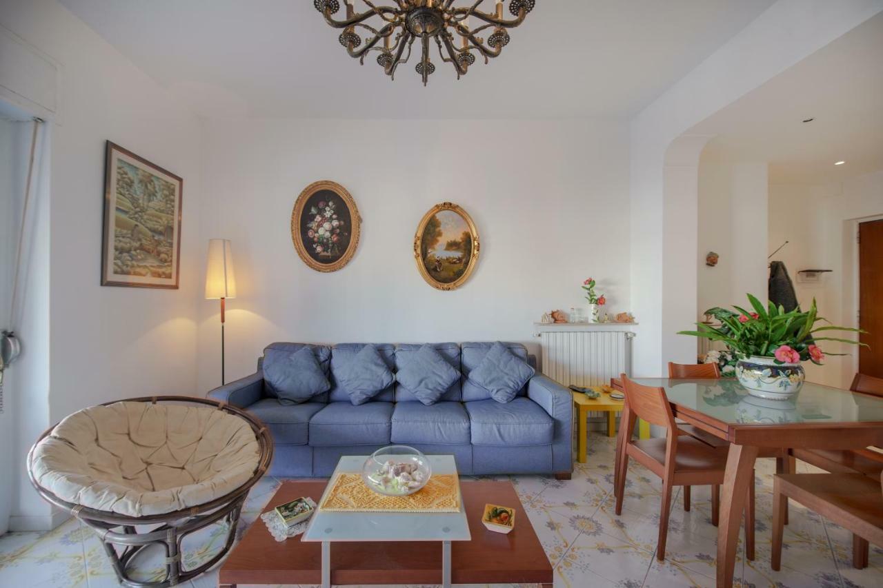 Aranci 77 Sorrento Leilighet Eksteriør bilde